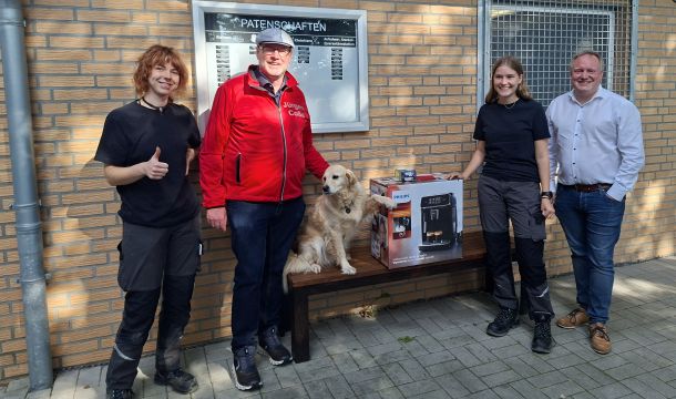 Austausch beim Tierheim Rote Erde: Mitarbeiterin Molin Inderwisch, Bundestagsabgeordneter Jürgen Coße (SPD), Auszubildende Anna Sabrowski und Fraktionsvorsitzender der SPD-Rheine Dominik Bems (v. l. n. r.).